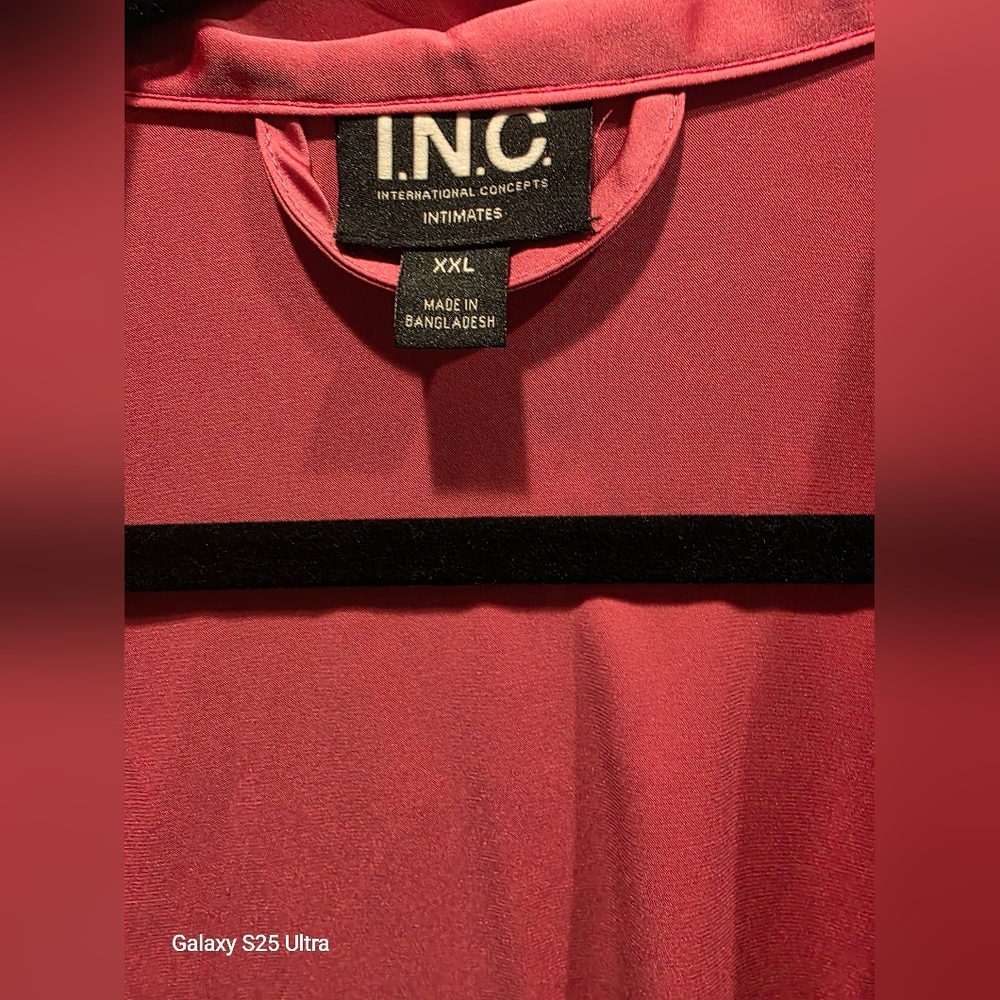 INC International Concepts Pink Lace Robe - Picture 3 of 5